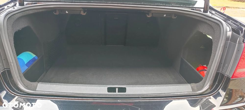 Volkswagen Passat 2.0 TDI 4Mot Highline DSG - 17