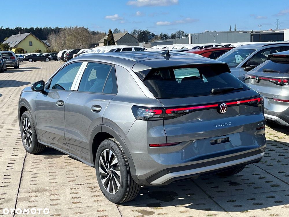 Volkswagen T-Roc 1.5 eTSI Style DSG - 4