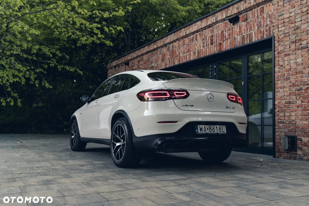 Mercedes-Benz GLC - 16