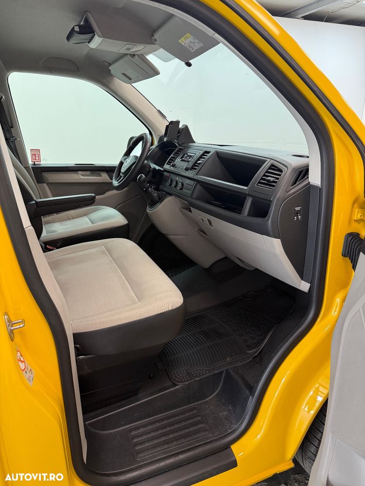 Volkswagen Transporter - 12