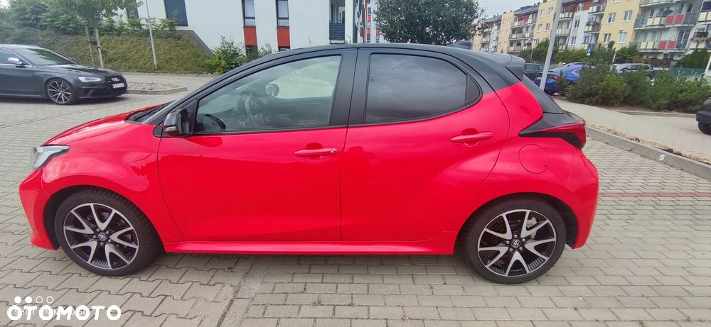 Toyota Yaris 1.5 Premiere Edition CVT - 2