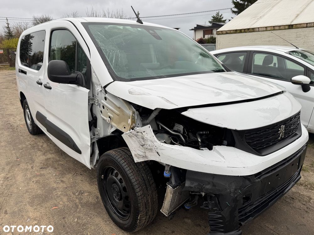 Peugeot Partner L2 S&S Pro EAT8 (bryg.) - 4