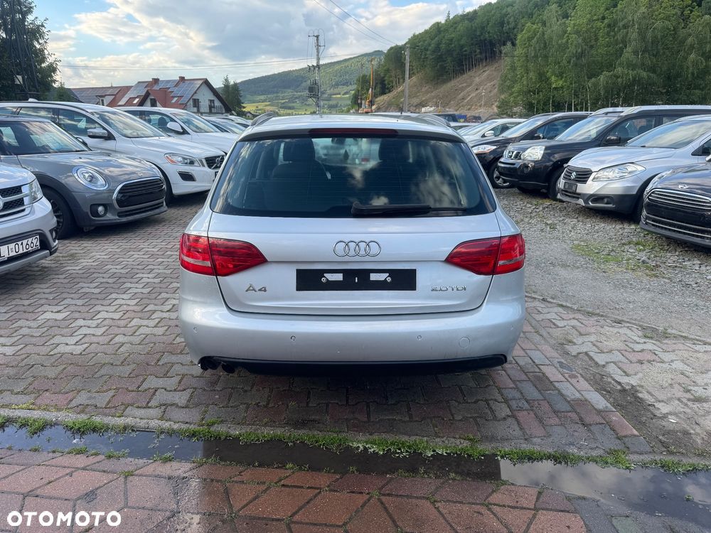 Audi A4 Avant - 6