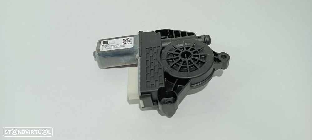 MOTOR ELEVADOR FRENTE DIREITO BMW SERIE 1 LIM. (F40) 118D M SPORT - 1