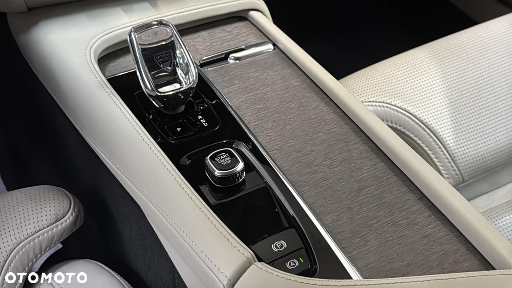 Volvo S90 B5 D AWD Plus Bright - 17