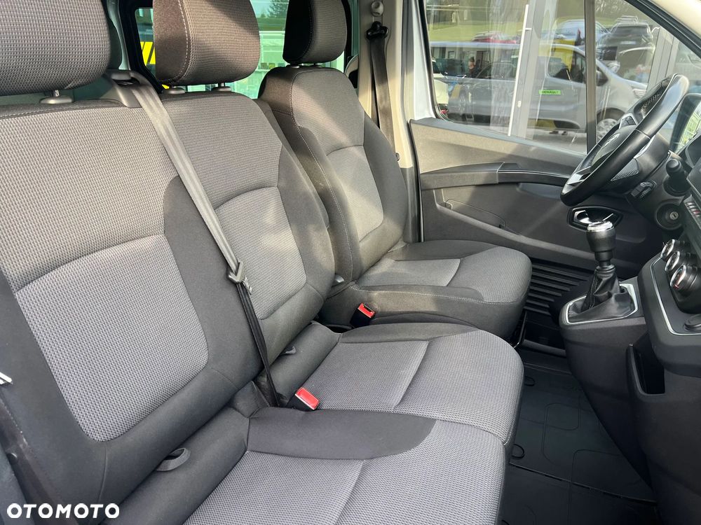Renault Trafic - 22