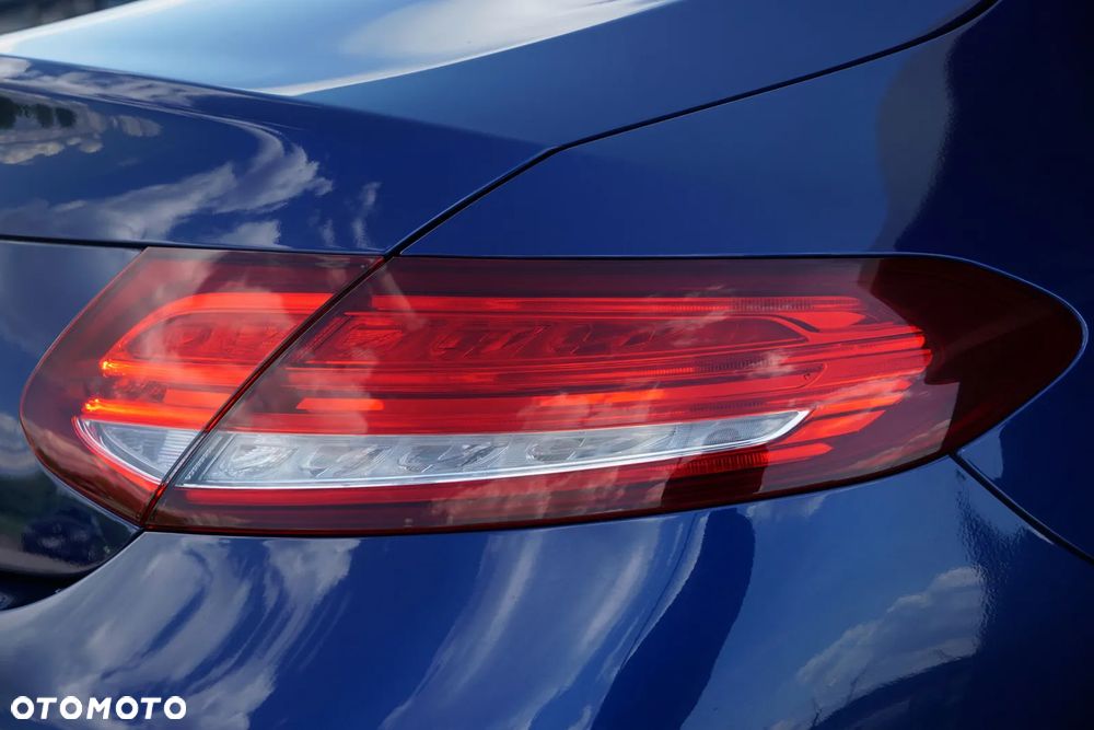 Mercedes-Benz Klasa C 200 7G-TRONIC - 14