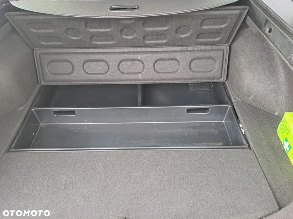 Kia Ceed 1.6 CRDi SCR M - 17