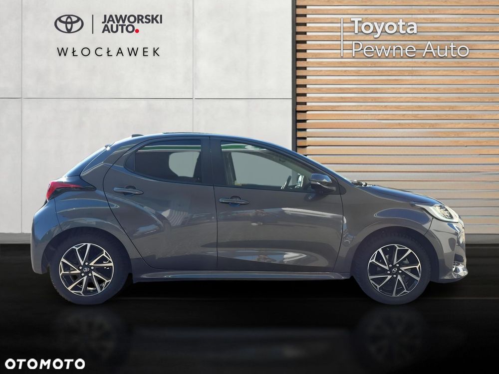 Toyota Yaris - 7
