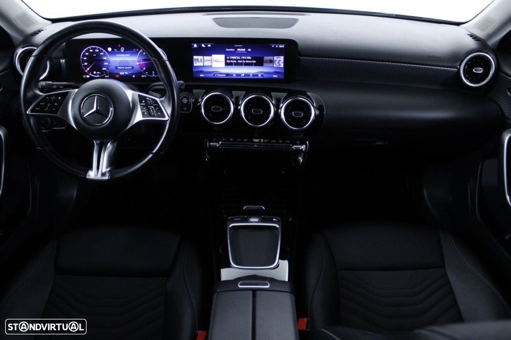Mercedes-Benz A 200 d - 19