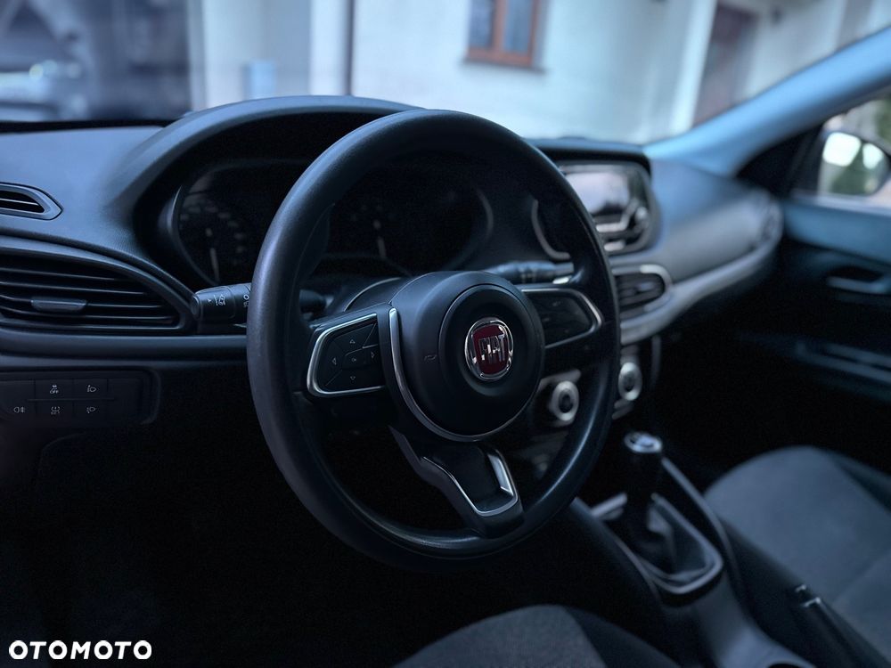 Fiat Tipo 1.0 T3 Red - 10