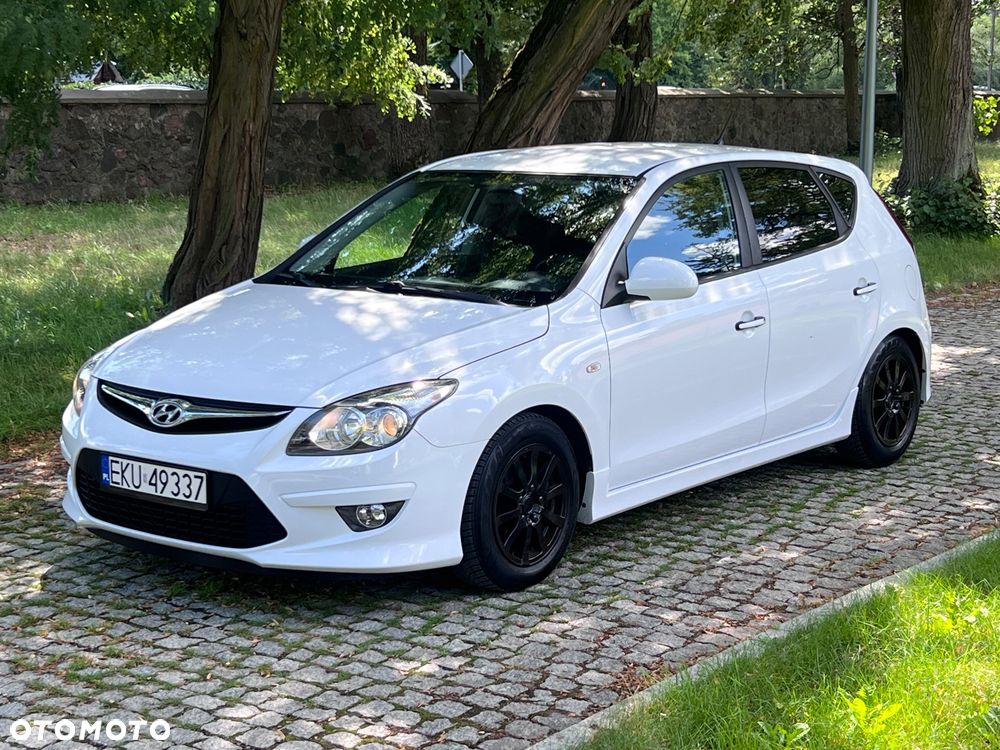 Hyundai i30 1.4 Blue Comfort - 4