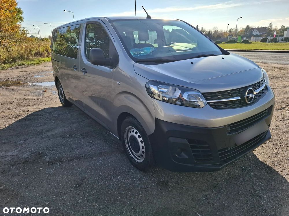 Opel Vivaro - 1