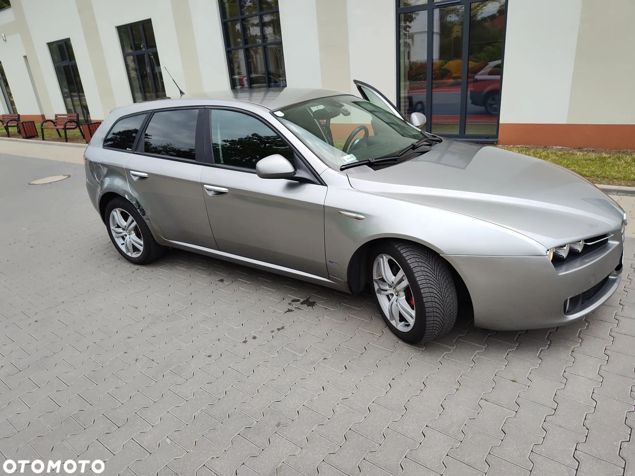 Alfa Romeo 159 1.9 JTDM 8V DPF Distinctive - 1