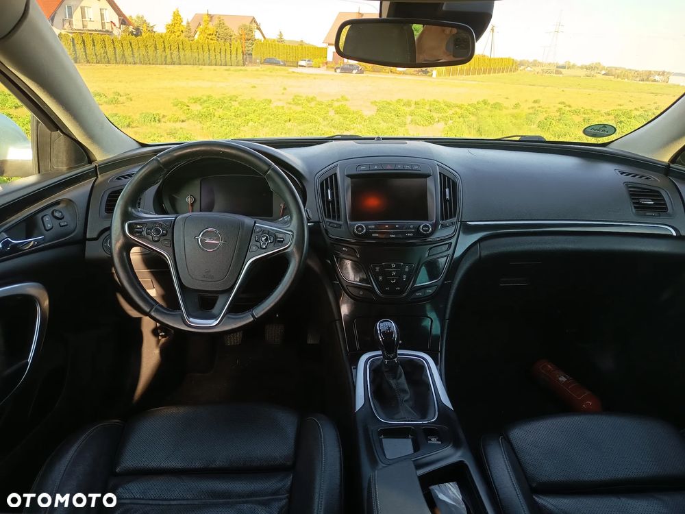 Opel Insignia - 13