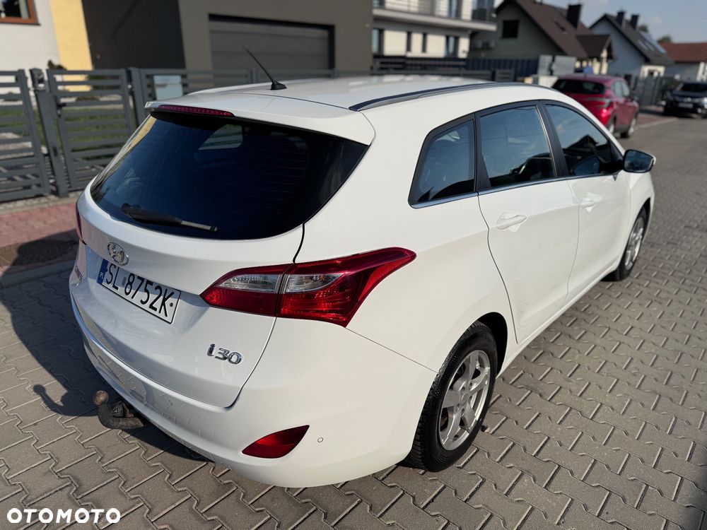 Hyundai i30 1.4 Comfort - 4