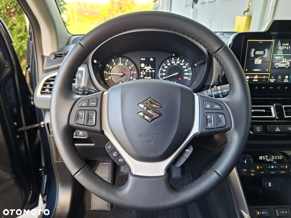 Suzuki S-Cross 1.4 BoosterJet mHEV Elegance SP - 20