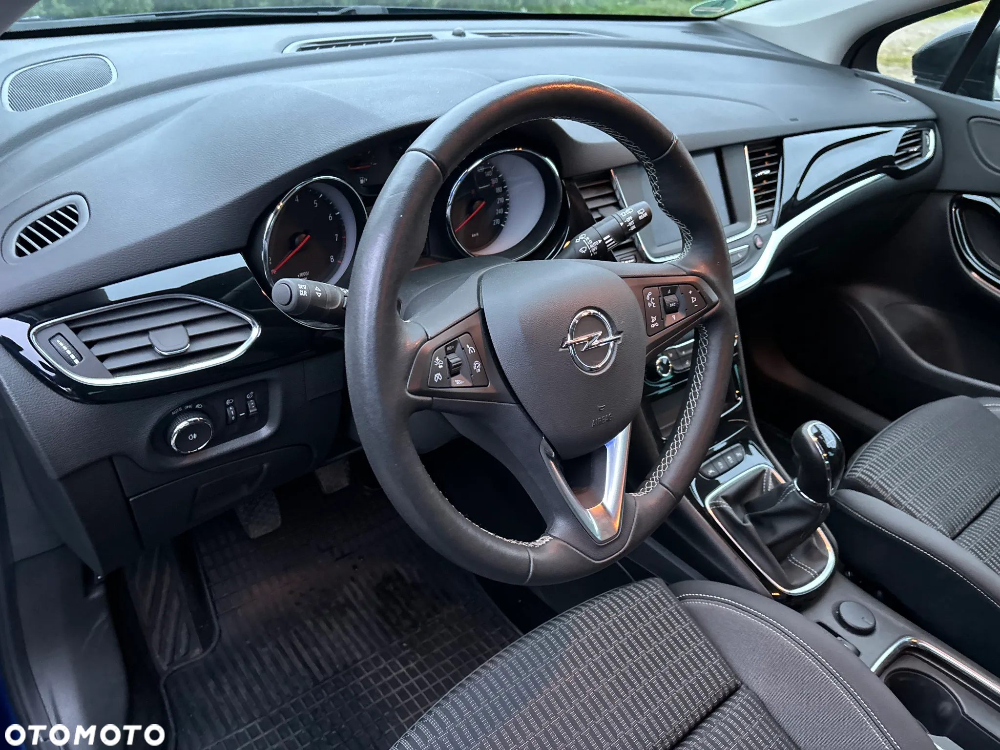 Opel Astra 1.2 Turbo Elegance - 36