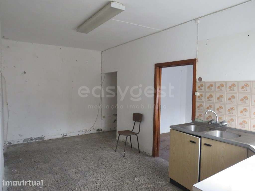 Moradia T4 com garagem na Ajuda da Bretanha - Grande imagem: 5/19