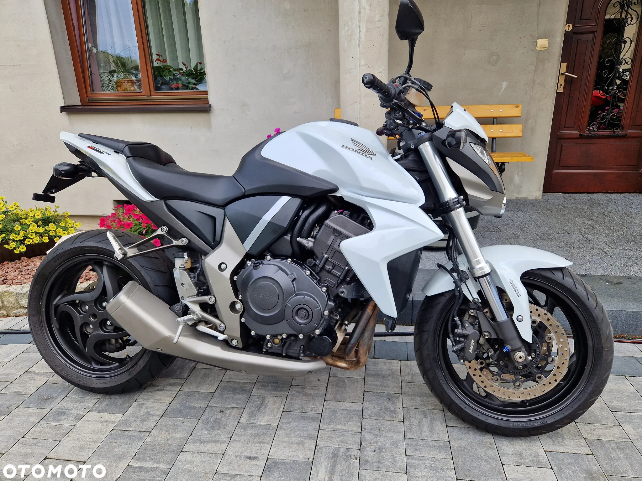 Honda CB - 2