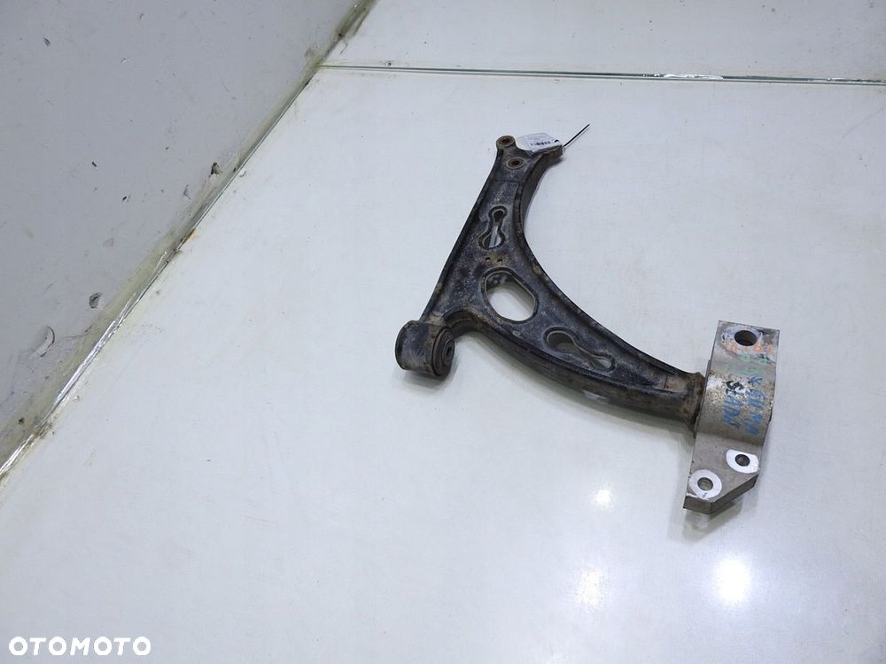 WAHACZ PRAWY PRZÓD SKODA OCTAVIA II - 2