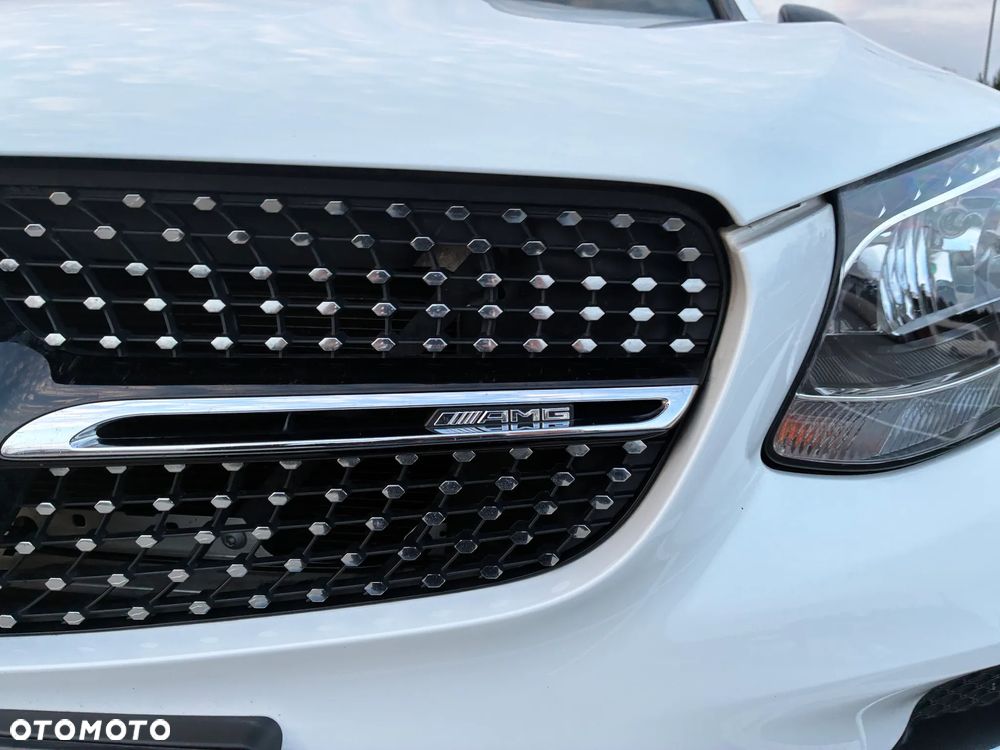 Mercedes-Benz GLC - 15