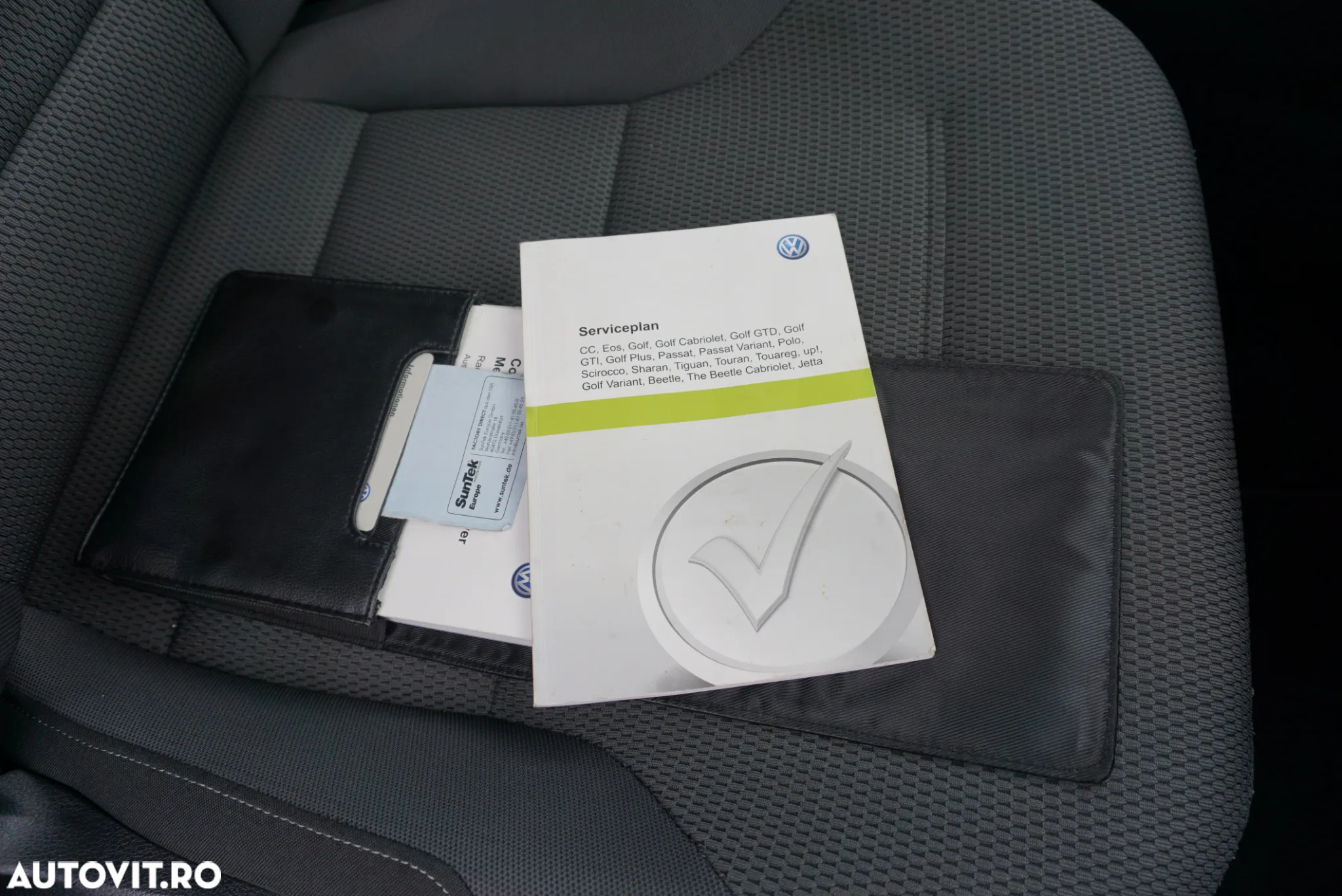 Volkswagen Golf 1.6 TDI BlueMotion Technology DPF Highline DSG - 29