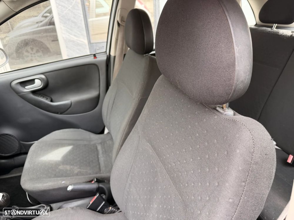 Opel Corsa - 4