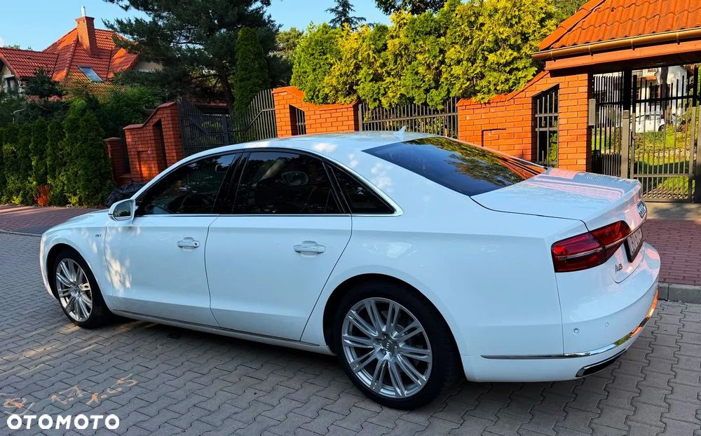 Audi A8 4.2 TDI clean diesel Quattro - 11