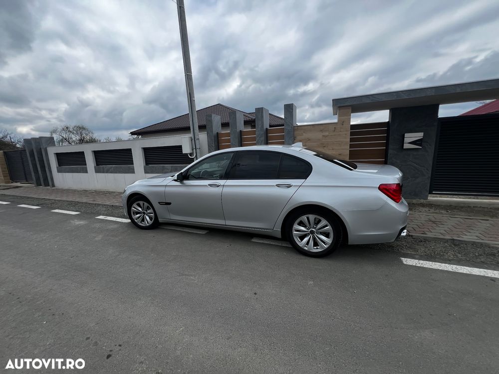 BMW Seria 7 730d Aut. - 21