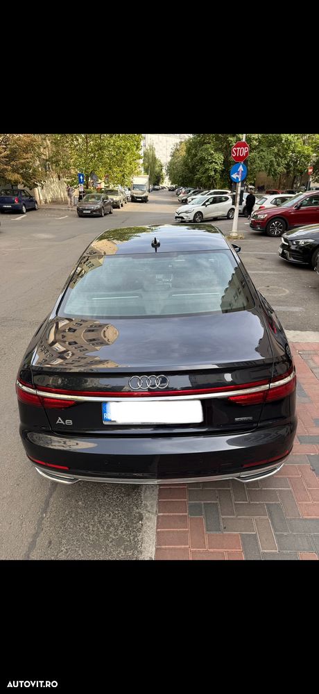 Audi A8 - 4