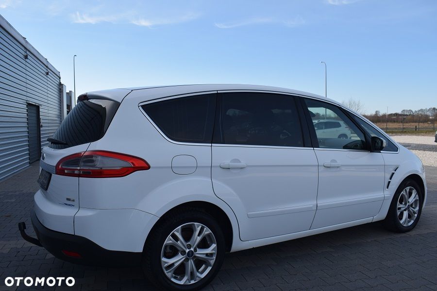 Ford S-Max 2.0 TDCi DPF Ambiente - 15