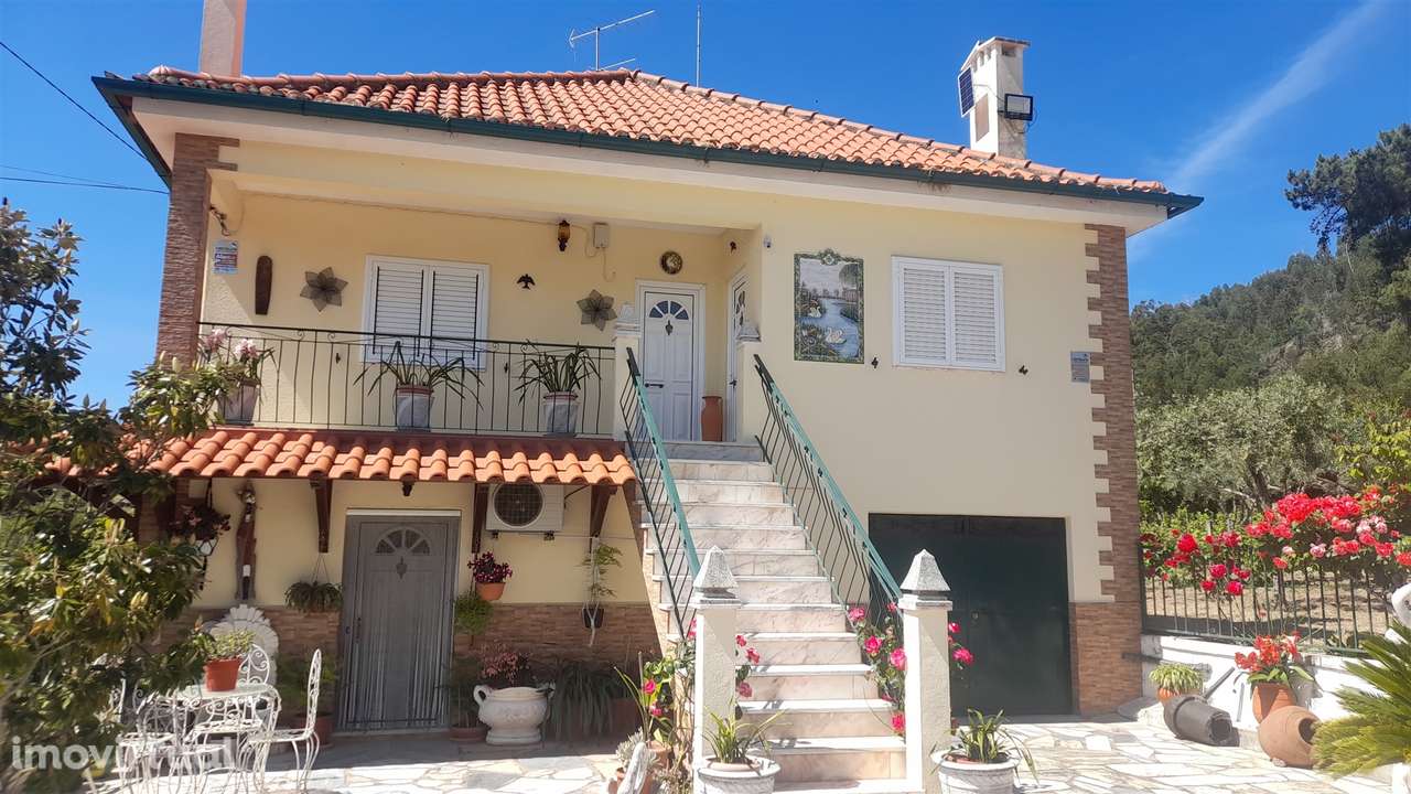 Moradia Isolada T4+1 Venda em Louriçal do Campo,Castelo Branco - Grande imagem: 2/57