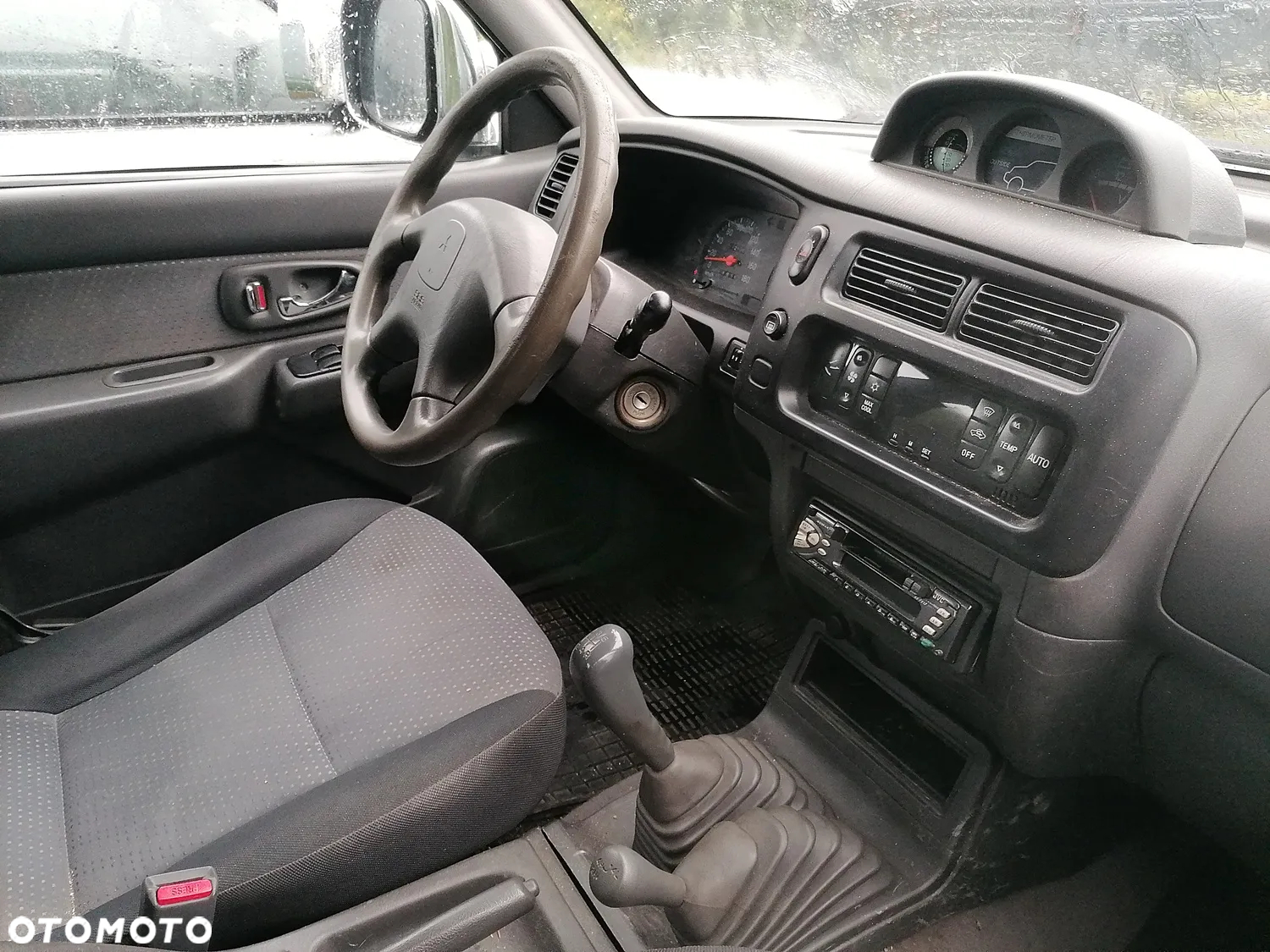 Mitsubishi L200 - 6