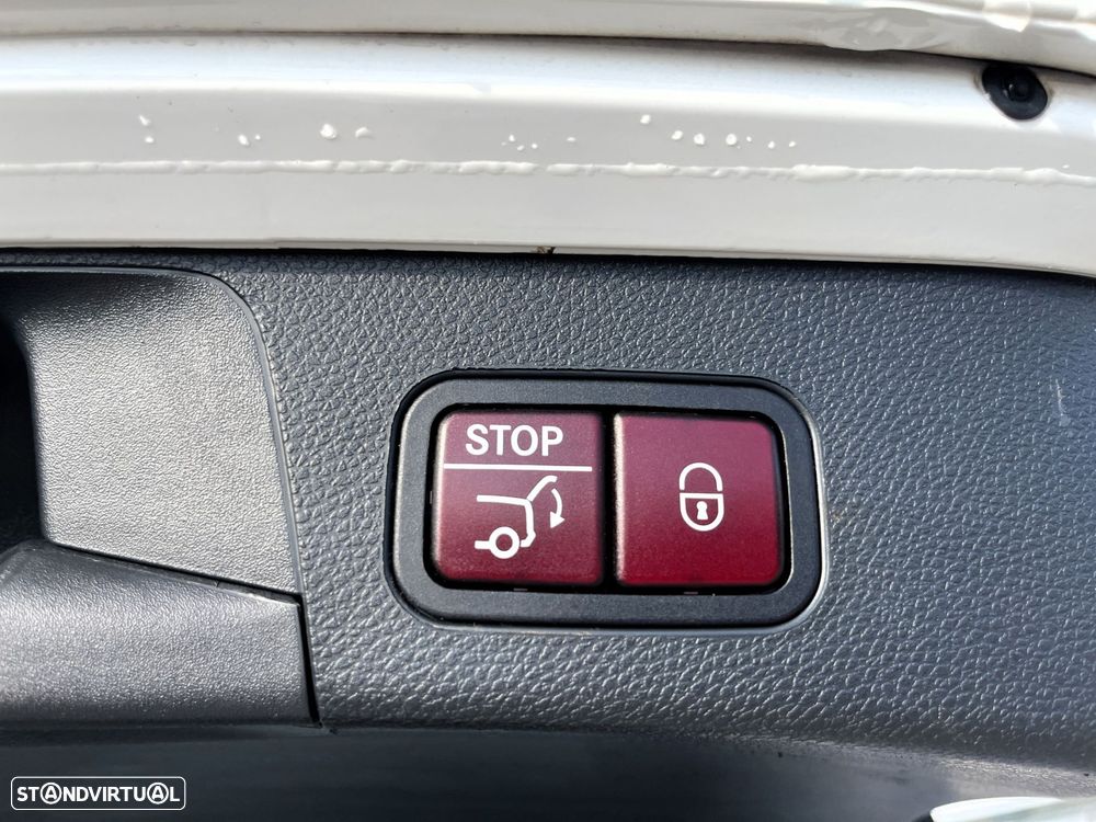 Mercedes-Benz C 220 BlueTEC Avantgarde Aut. - 13