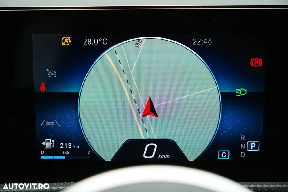 Mercedes-Benz CLA 180 7G-DCT Special Edition - 21
