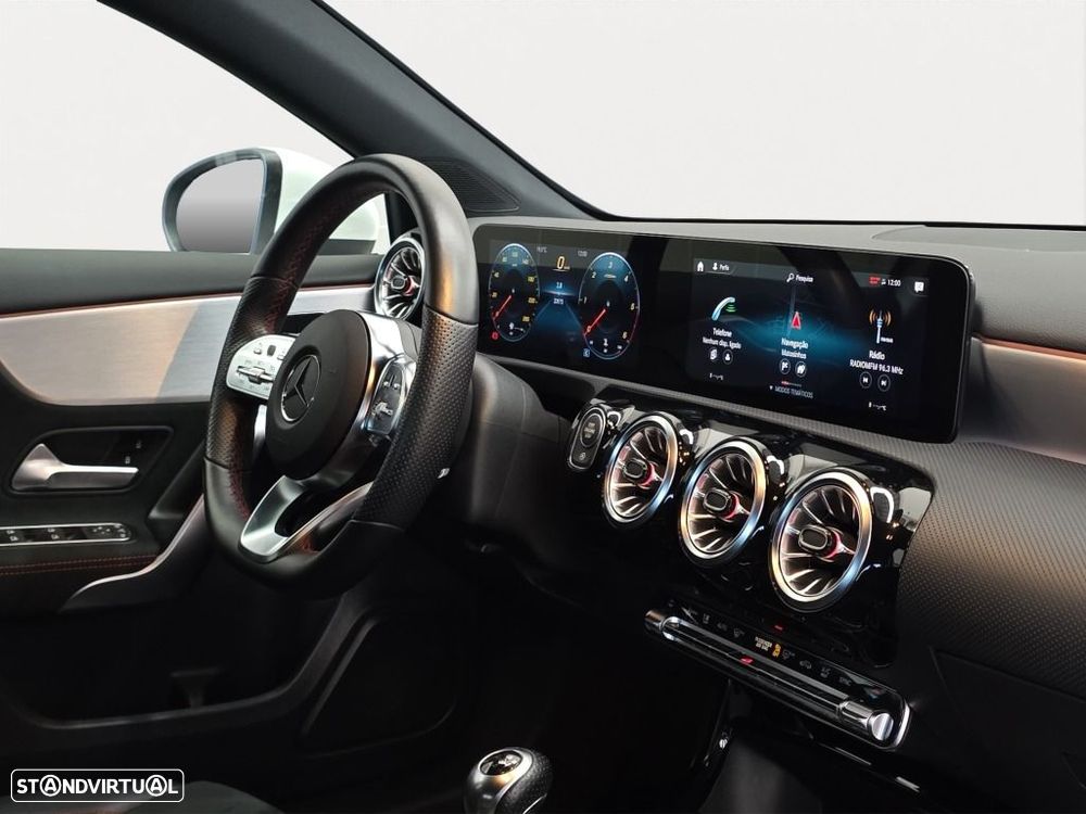 Mercedes-Benz A 180 d AMG Line - 10