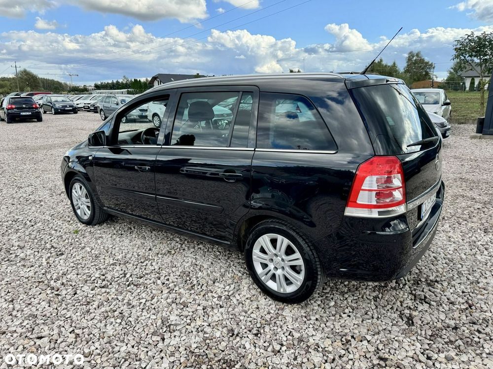 Opel Zafira - 21