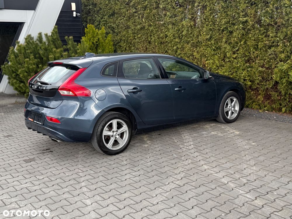 Volvo V40 - 14