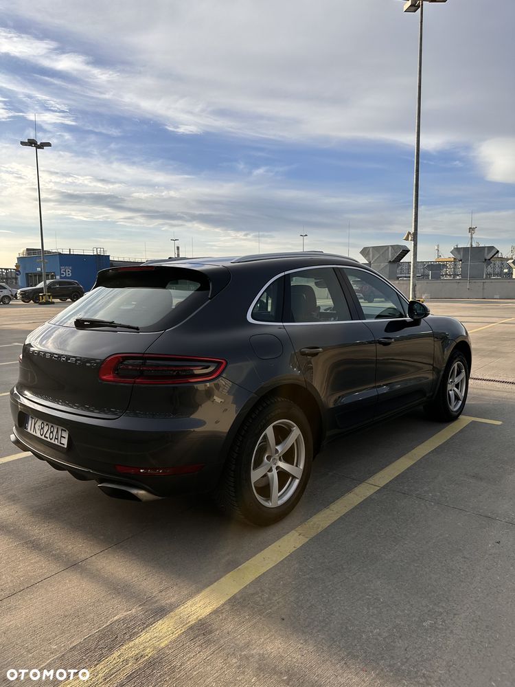 Porsche Macan - 25