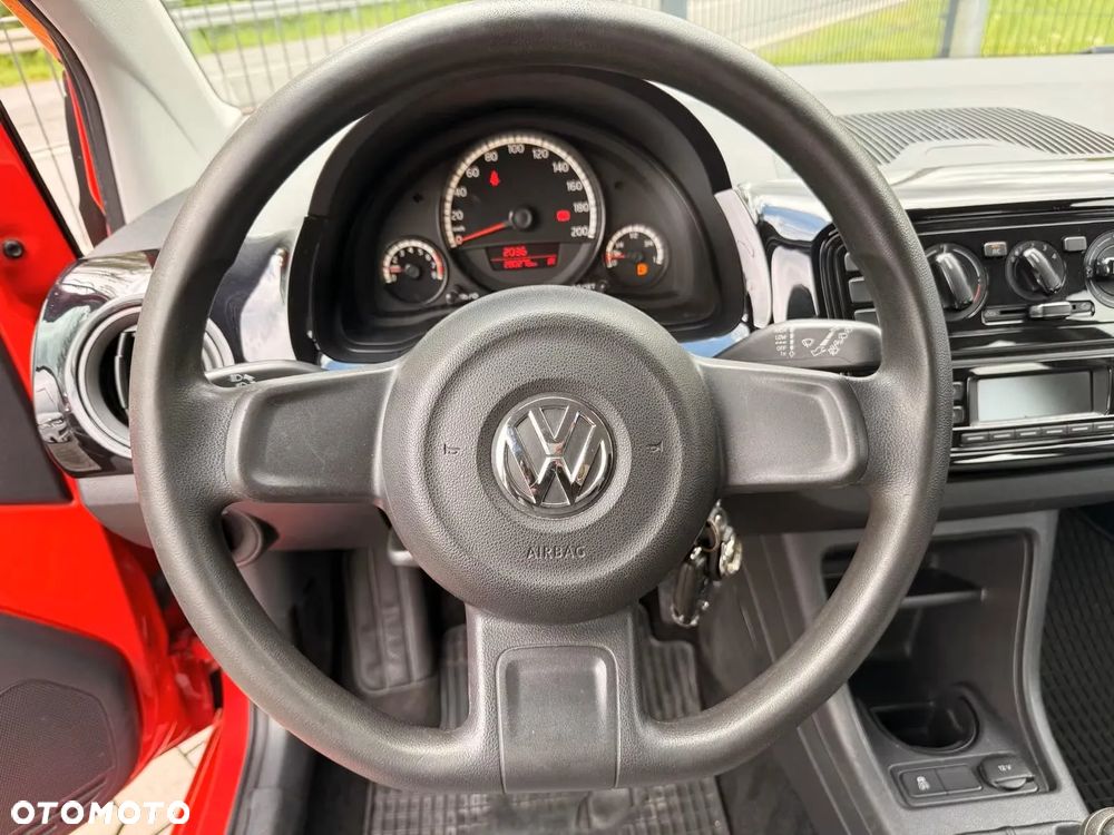 Volkswagen up! 1.0 move - 10