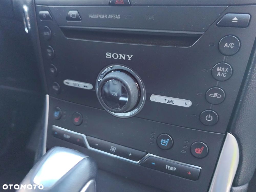 Ford Edge - 37