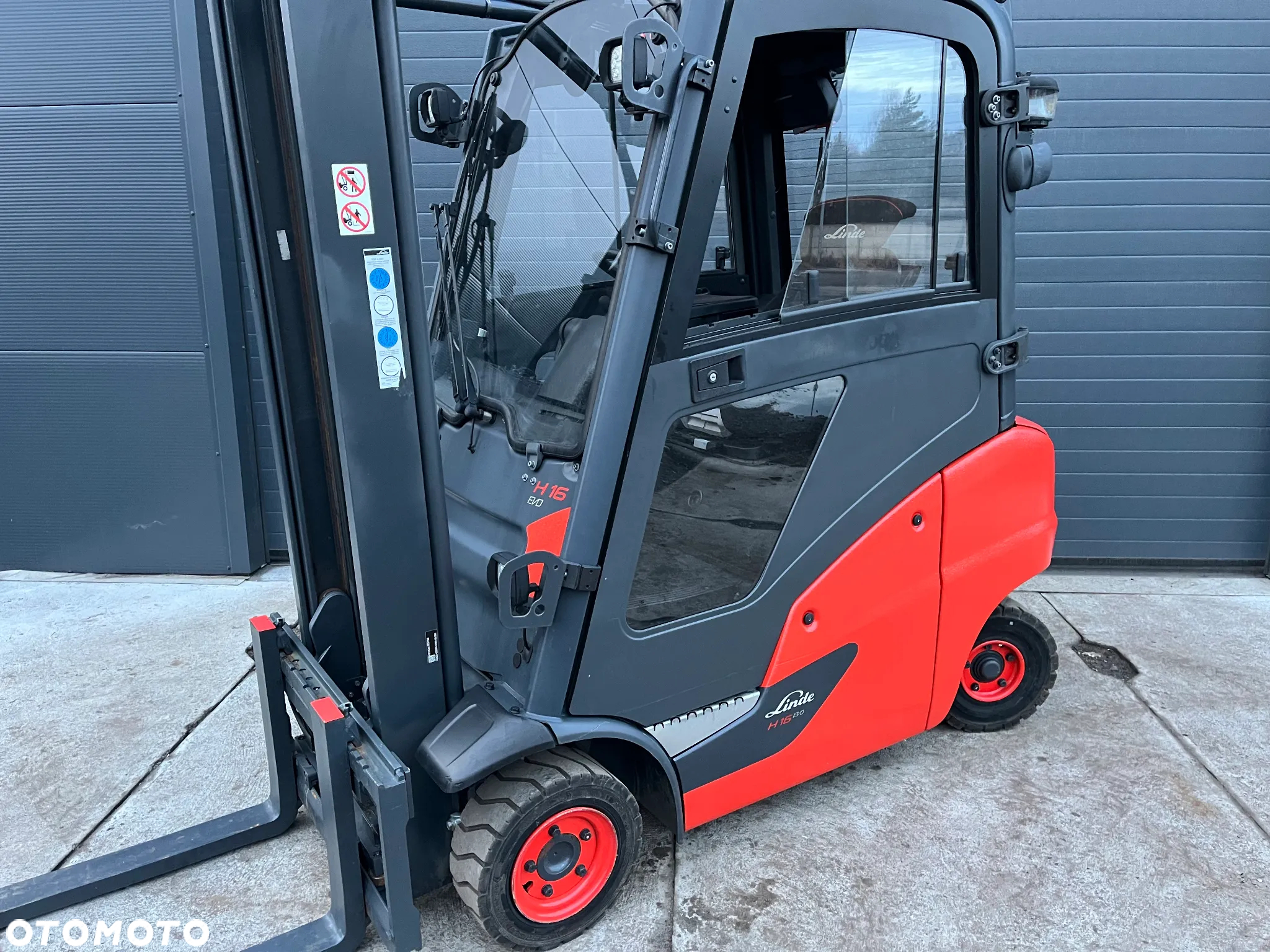 Linde H16T 391-01 Gaz LPG, Pełna kabina, Przesuw boczny, maszt Standard - 13