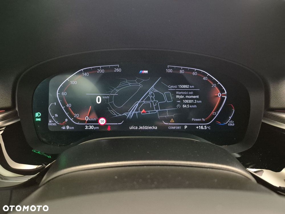 BMW Seria 5 540d xDrive mHEV M Sport sport - 16
