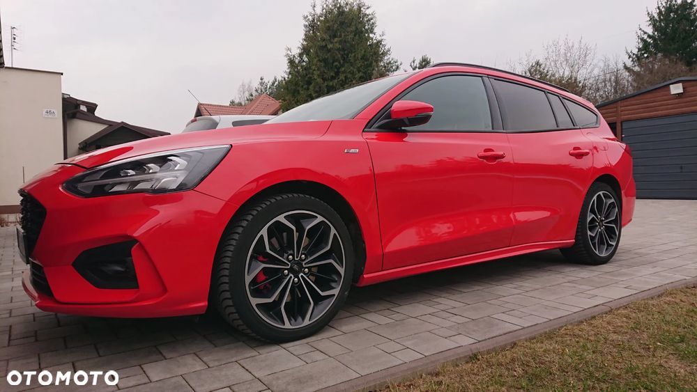 Ford Focus 1.5 EcoBoost ST-Line - 9