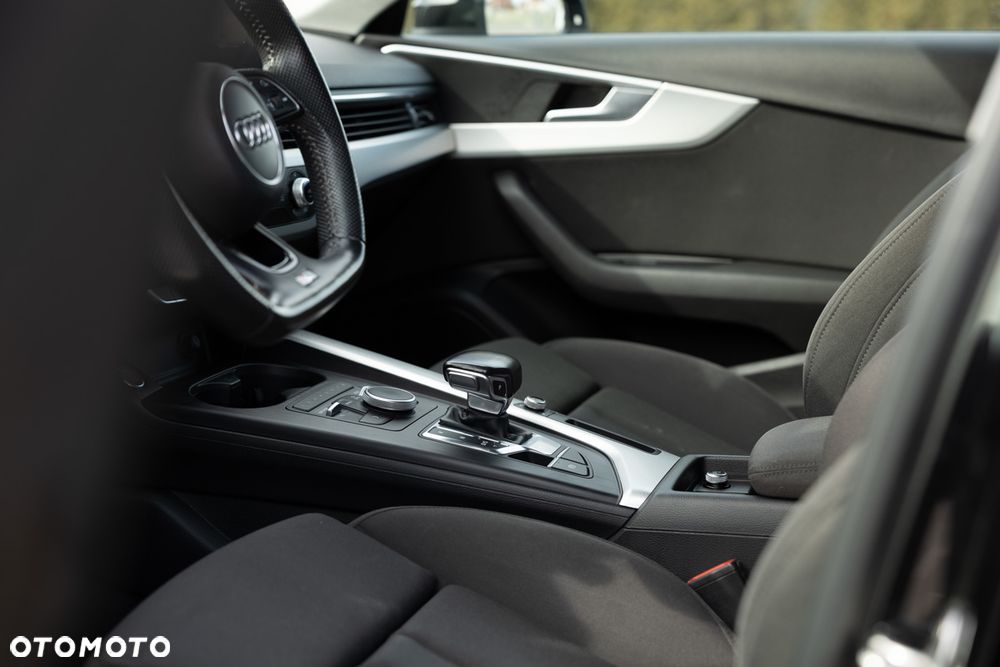 Audi A4 Limousine 2.0 TDI Sport S tronic - 6