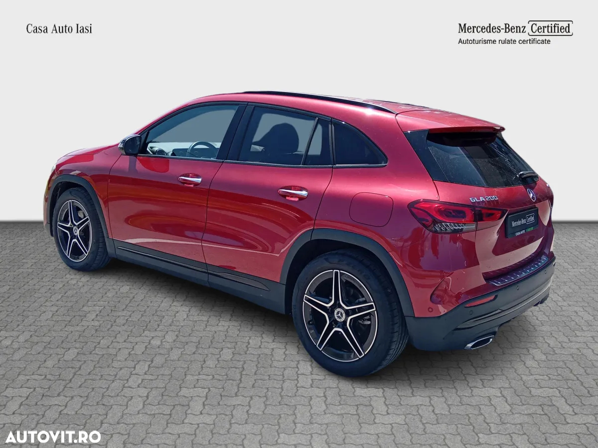 Mercedes-Benz GLA 200 4MATIC Aut. - 3