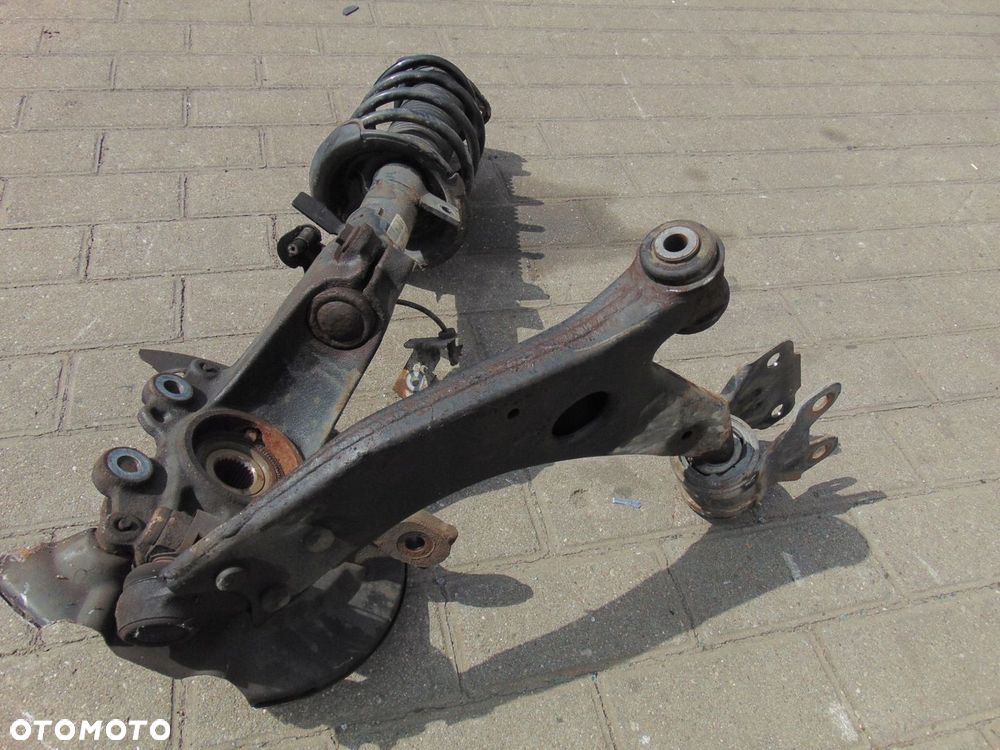 ZWROTNICA MCPERSON PRAWY PRZÓD FORD FOCUS III MK3 2010r- 1.0ECOBOOST EUROPA - 3