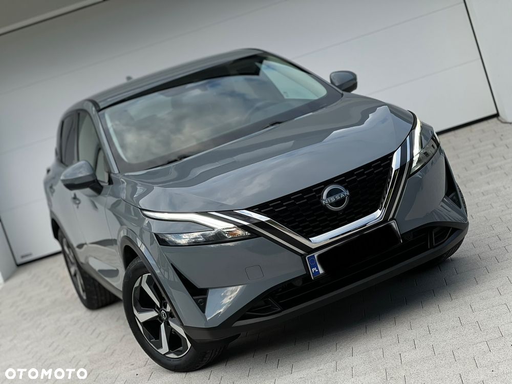 Nissan Qashqai 1.3 DIG-T N-Connecta - 1