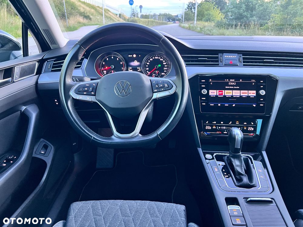 Volkswagen Passat 2.0 TSI Business DSG - 18